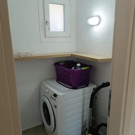 Olive Waves Apartament Néa Péramos