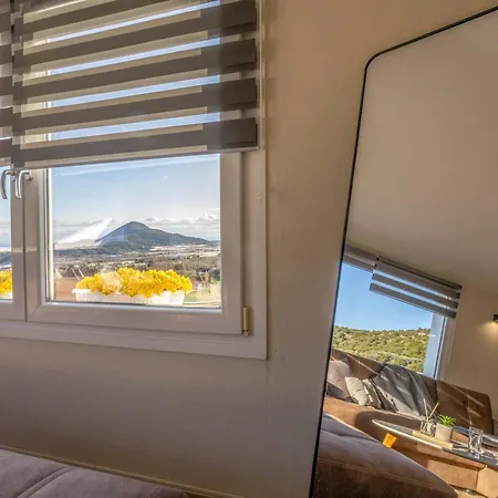 Olive Waves Apartmán *